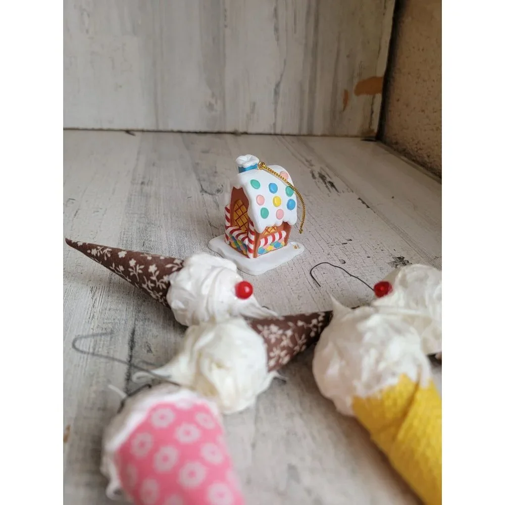 Vintage ice cream cone treat gingerbread house‎ variety ornament Xmas set